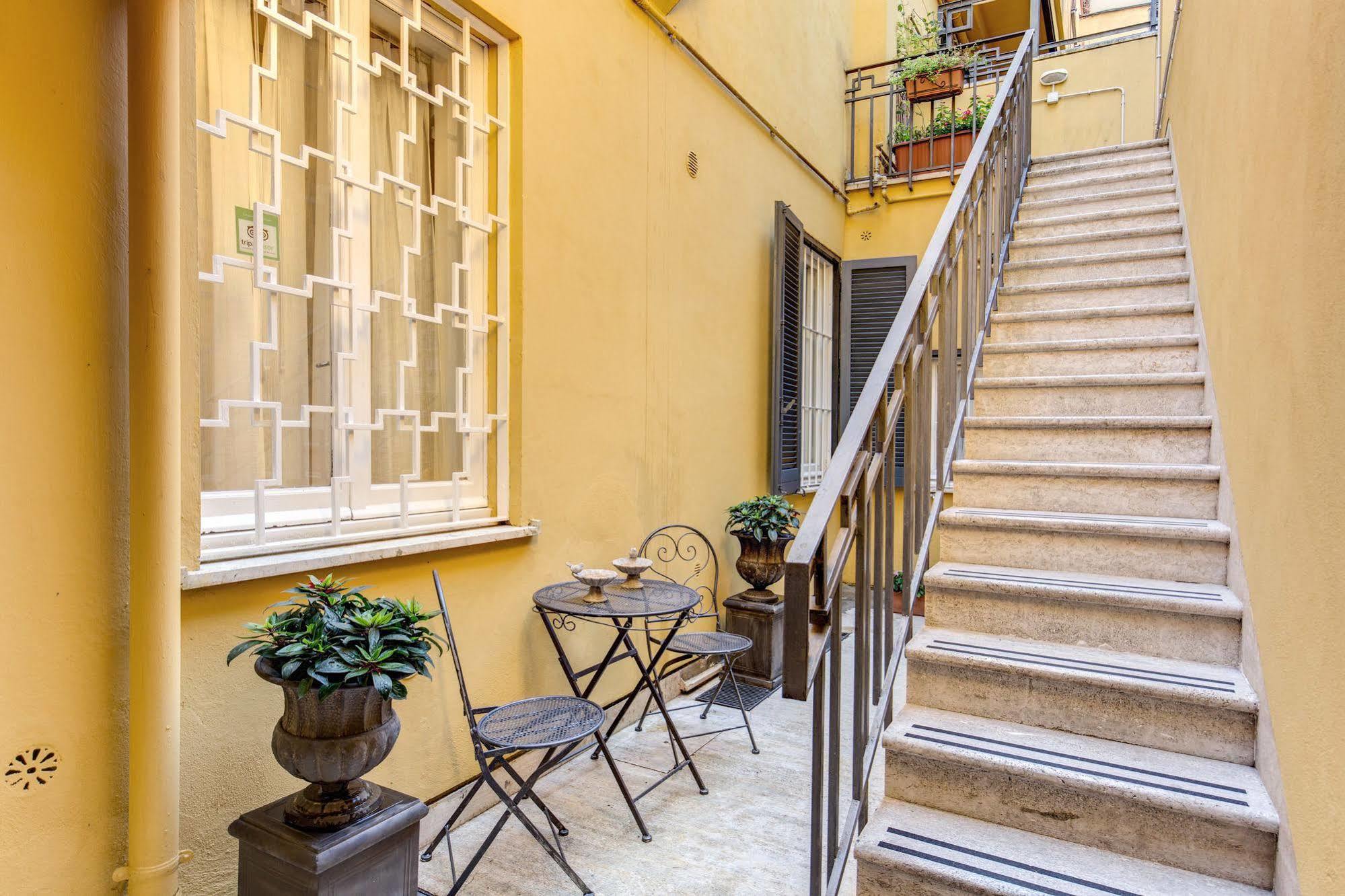 Residenza Romantica Εξωτερικό φωτογραφία
