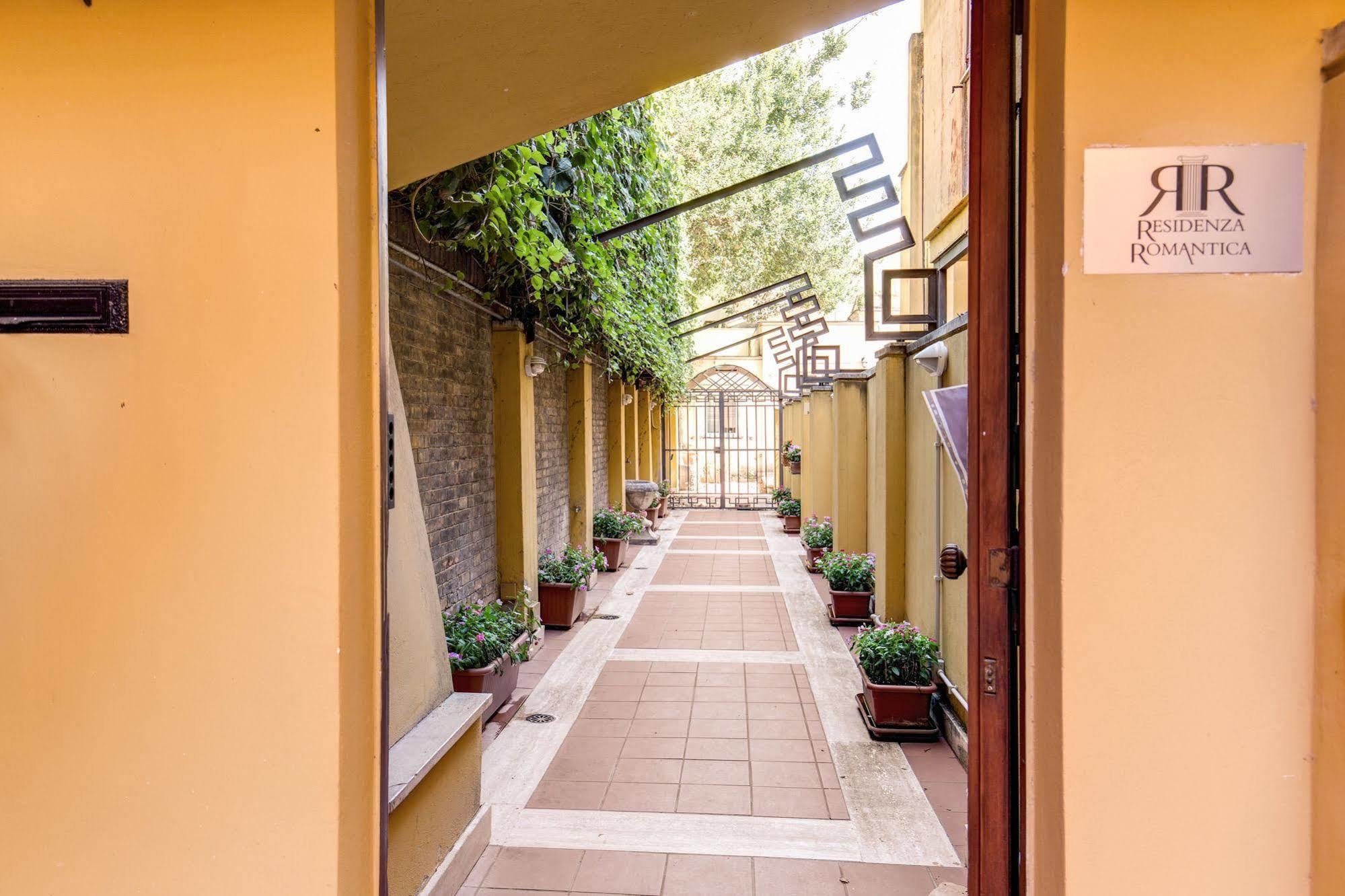 Residenza Romantica Εξωτερικό φωτογραφία